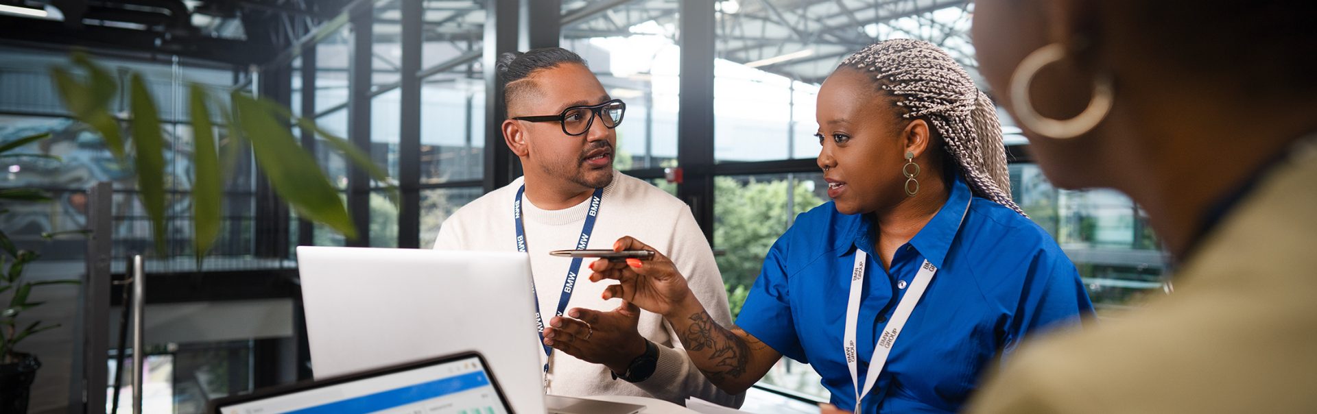 Human Resources Manager Canada: $125,000 Salaries and In-Demand NOC Codes for Immigration